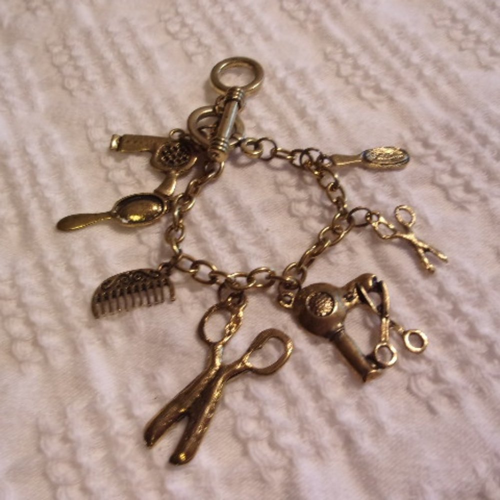 Hairdresser Gold Tone Charm Bracelet 7" Long Vintage